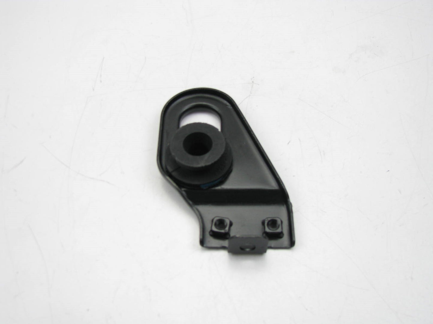 NEW GENUINE Upper Right Radiator Mount Bracket OEM FOR KIA 253333X100