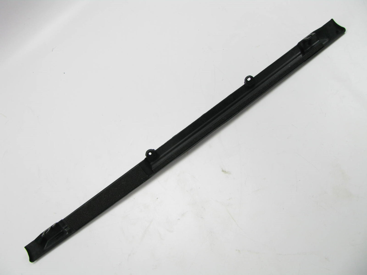 New OEM Fan Shroud Upper Cover Trim For 2006-2008 Kia Optima 253912G000