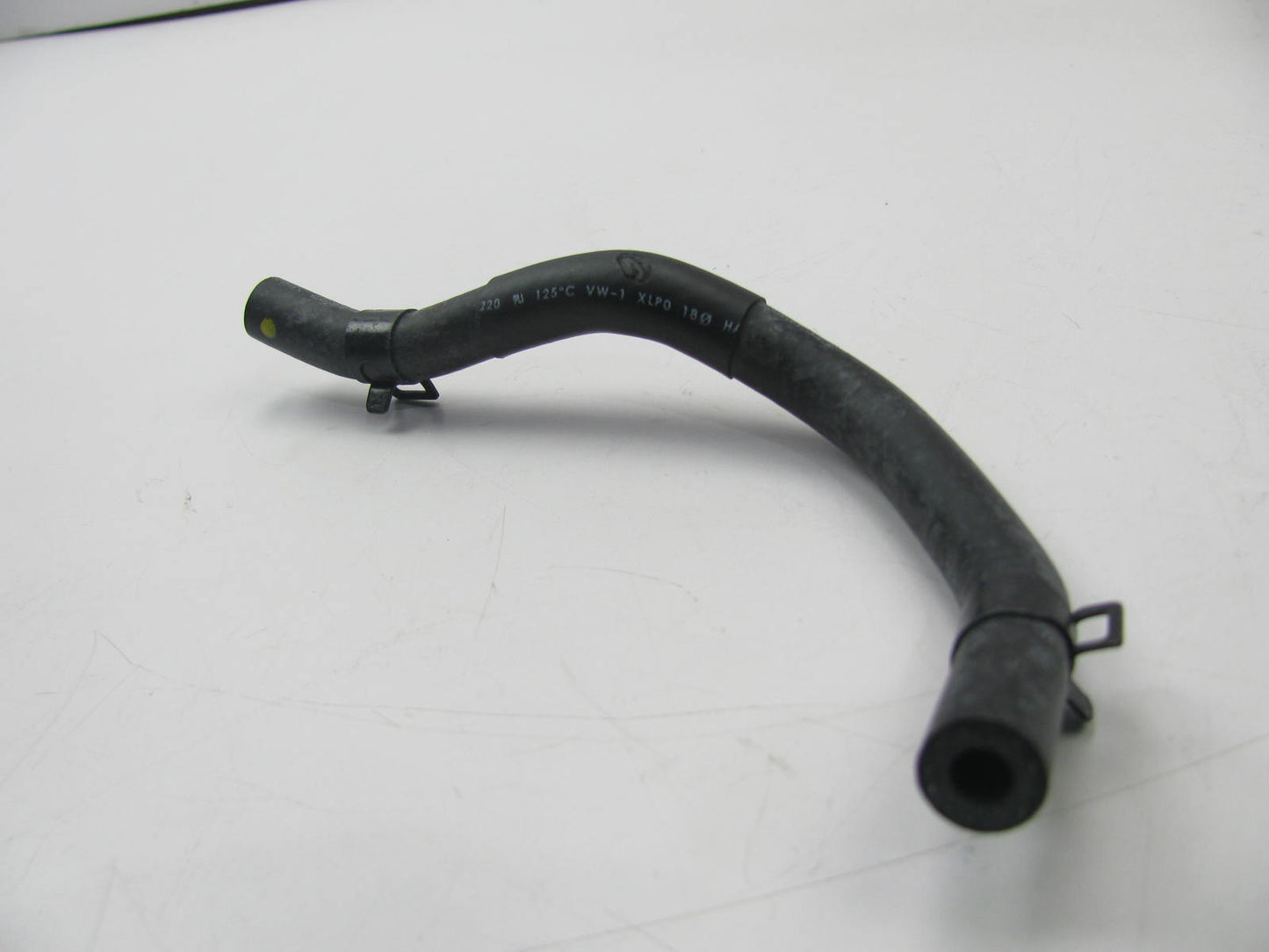 NEW - OEM 2546926102 Engine Throttle Body Coolant Hose For 2006-11 Kia Rio 1.6L