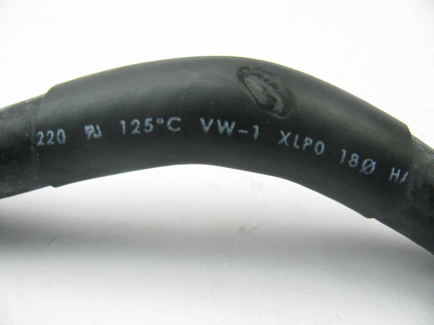 NEW - OEM 2546926102 Engine Throttle Body Coolant Hose For 2006-11 Kia Rio 1.6L