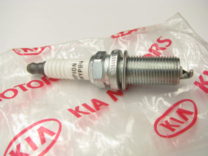 NEW GENUINE OEM SINGLE Spark Plug For 2009-12 Kia Borrego 274103F100