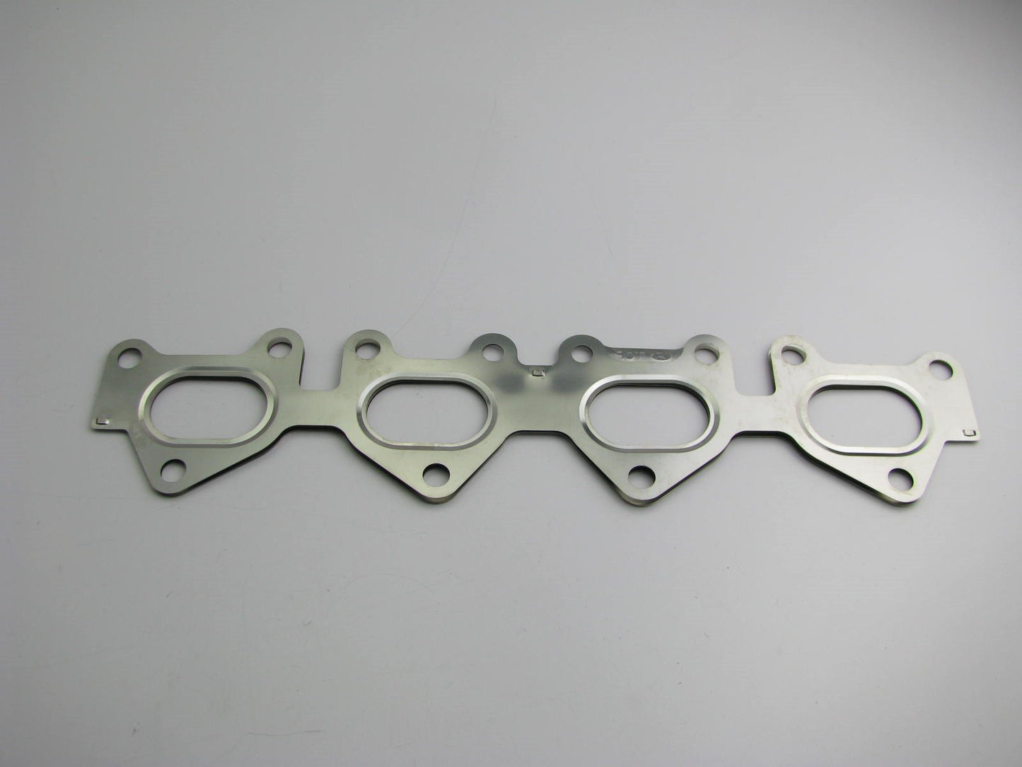 NEW GENUINE OEM Exhaust Manifold Gasket For 2009-2014 Genesis 4.6L V8