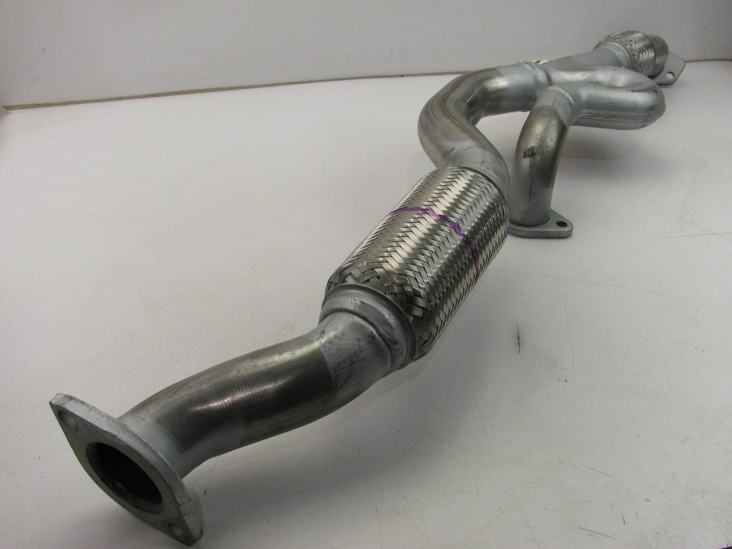 NEW Front Exhaust Pipe For 2008-2010 Kia Sportage 2.7L V6 2WD 286101F430