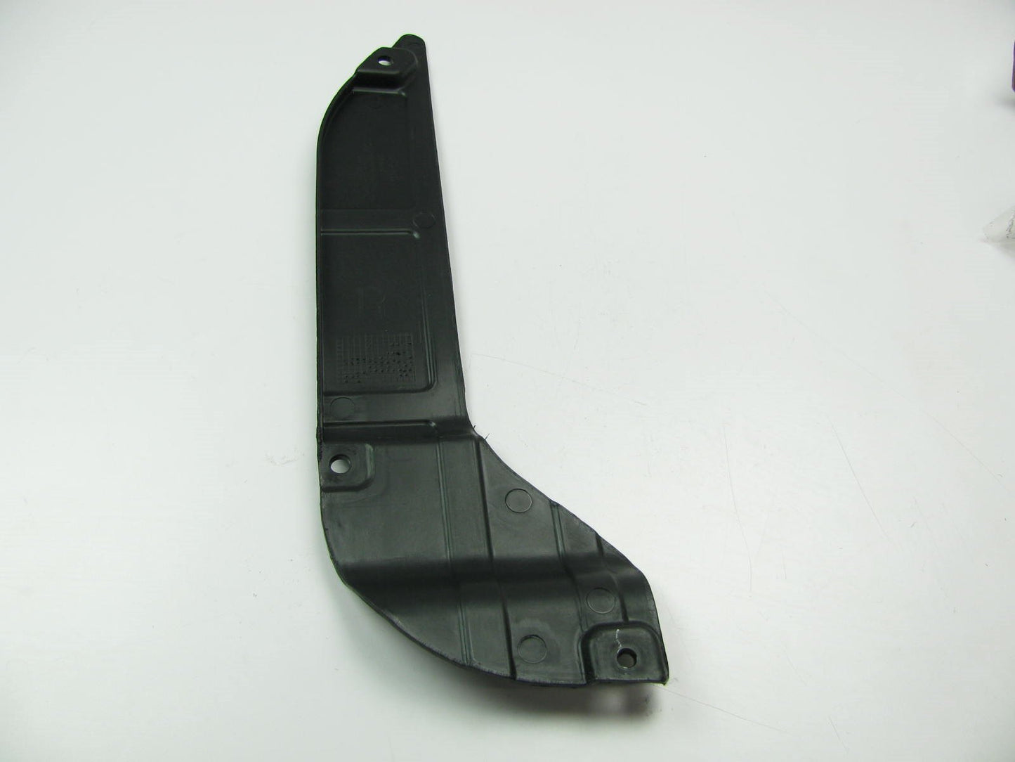 Front Right Radiator Support Splash Shield Air Guard OEM For 2010-2013 Kia Forte