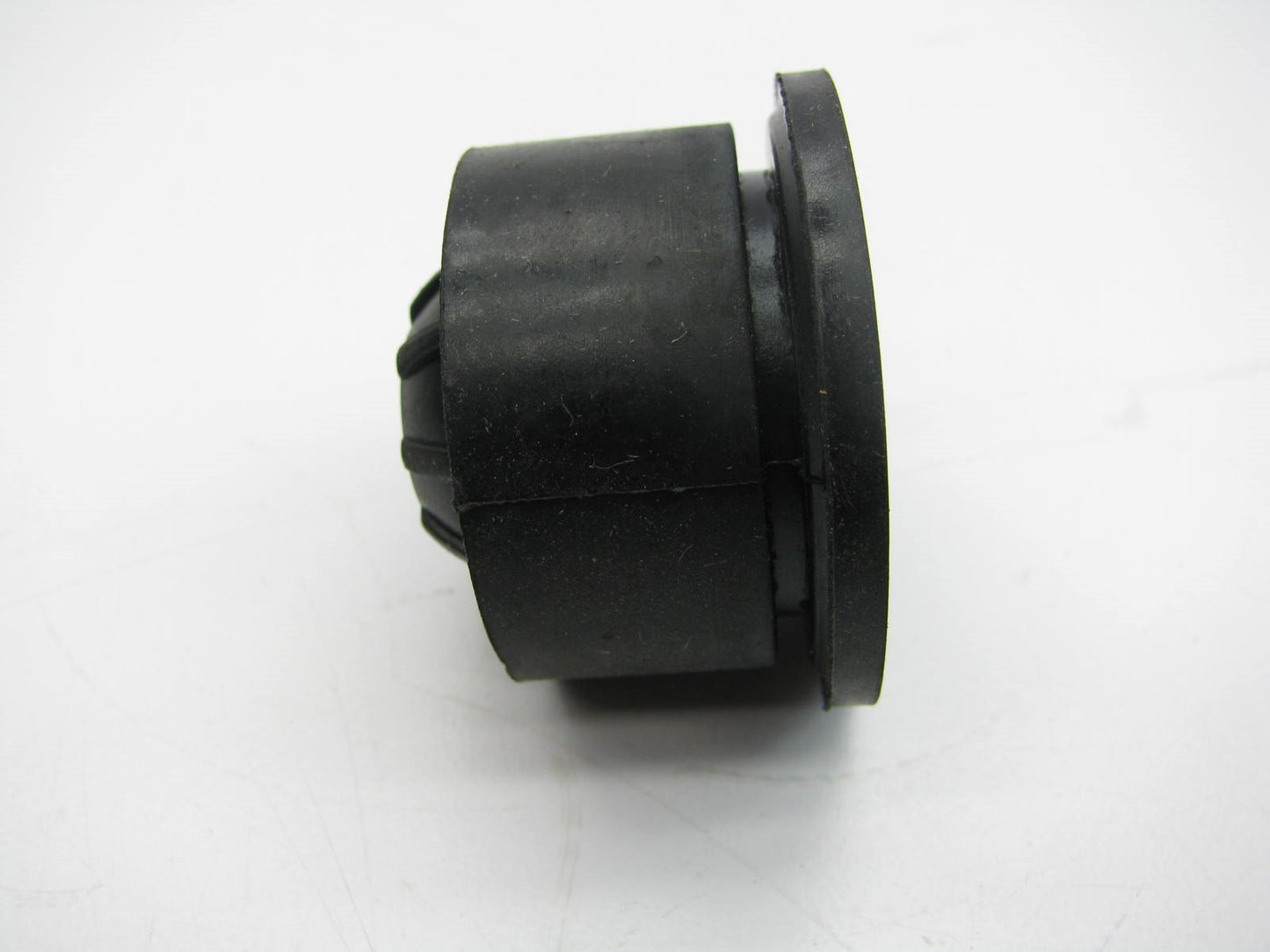 NEW GENUINE Engine Appearance Cover Insulator Bushing OEM For Kia 292442G710