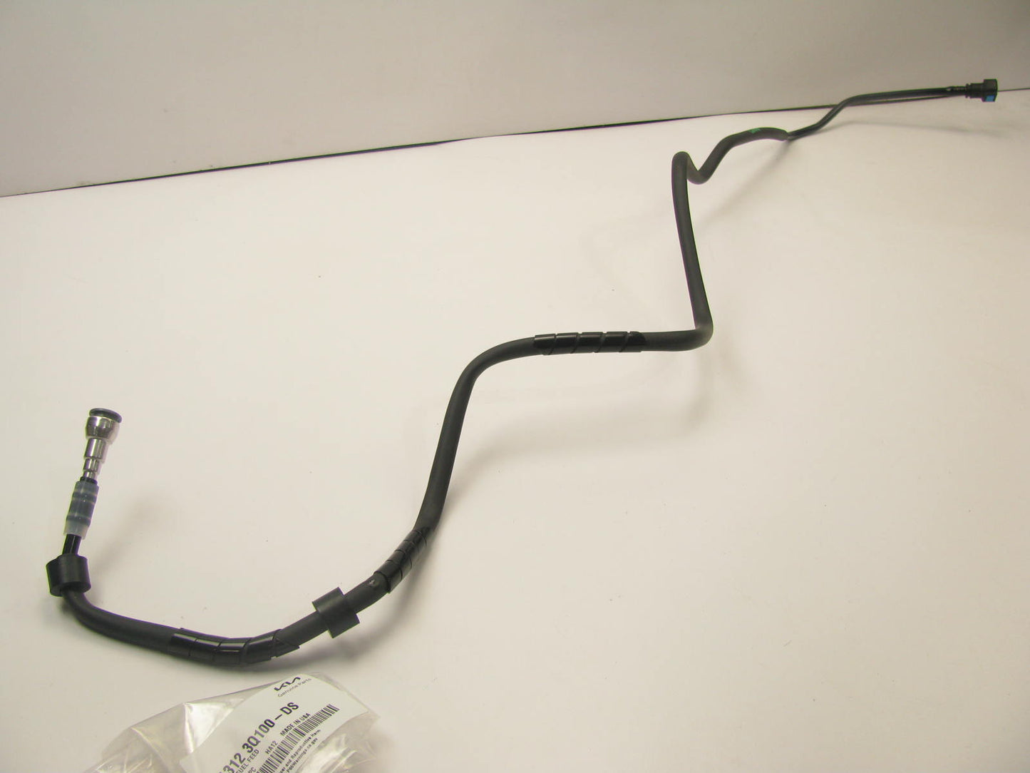 NEW Fuel Injection Fuel Rail Supply Feed Tube OEM For 2011-2015 Kia Optima 2.0L
