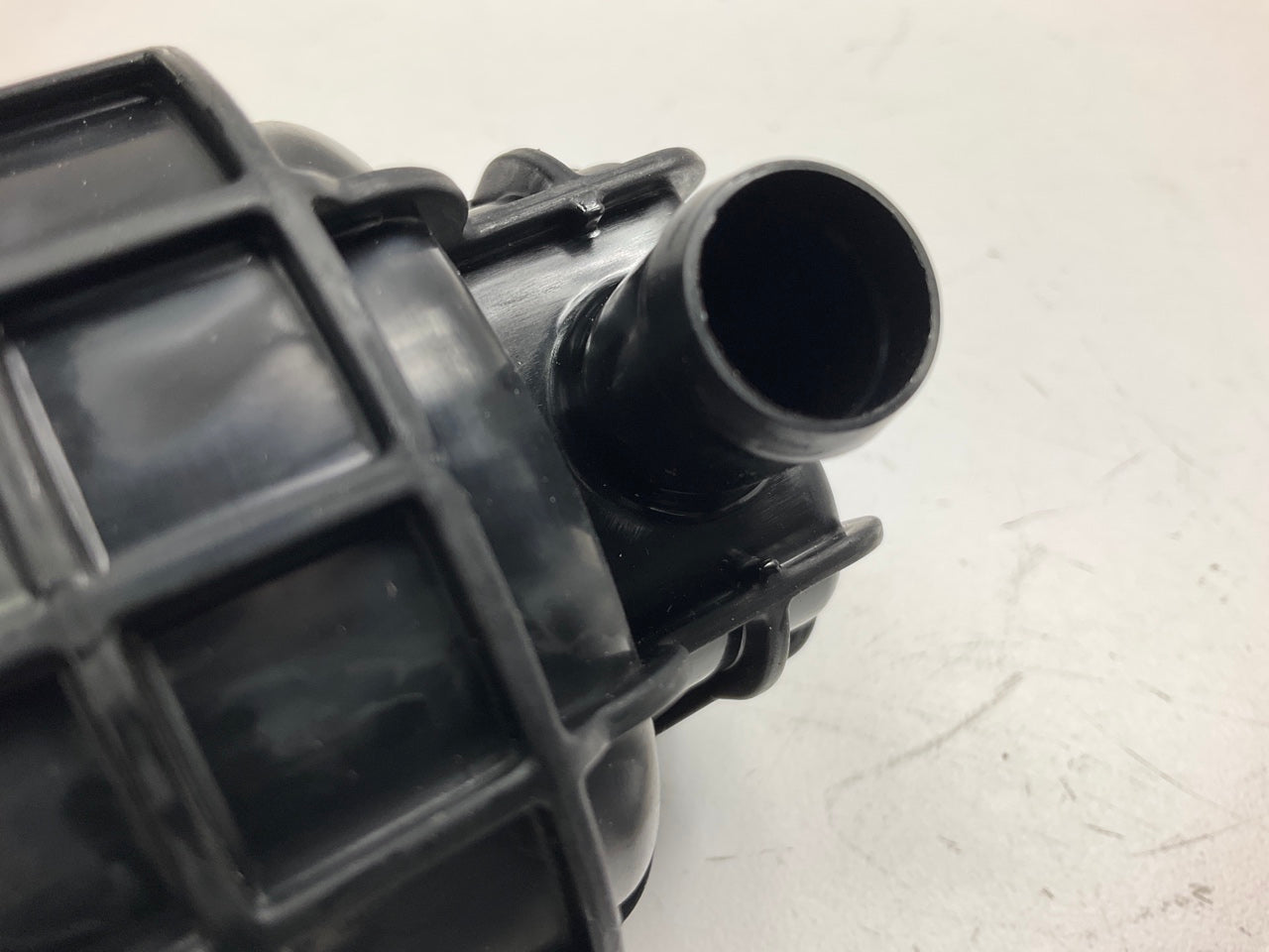 NEW Charcoal Fuel Vapor Canister OEM For Kia 1.6L TURBO GDI 31410B2511QQK