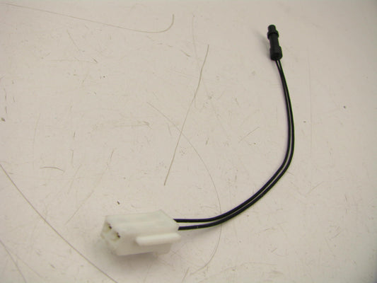 NEW GENUINE Fuel Gas Temperature Sensor OEM For 02-05 Kia Sedona 3143526310