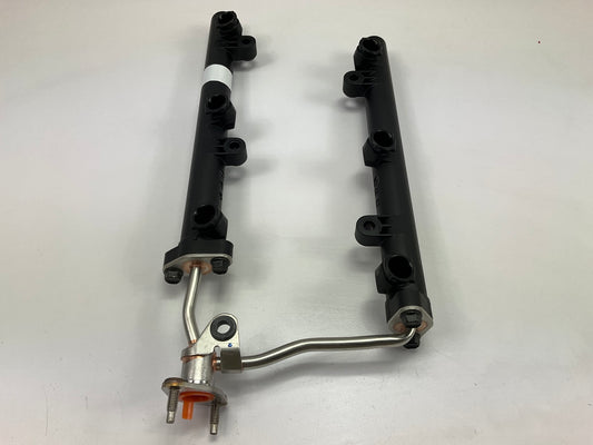 NEW GENUINE Empty Fuel Injection Fuel Rail Pipe OEM For Kia 353043C900