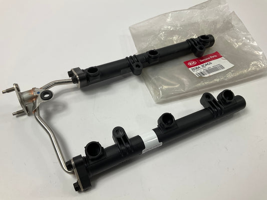 NEW GENUINE Empty Fuel Rail OEM For 2006-2014 Kia Sedona 353043CAC0