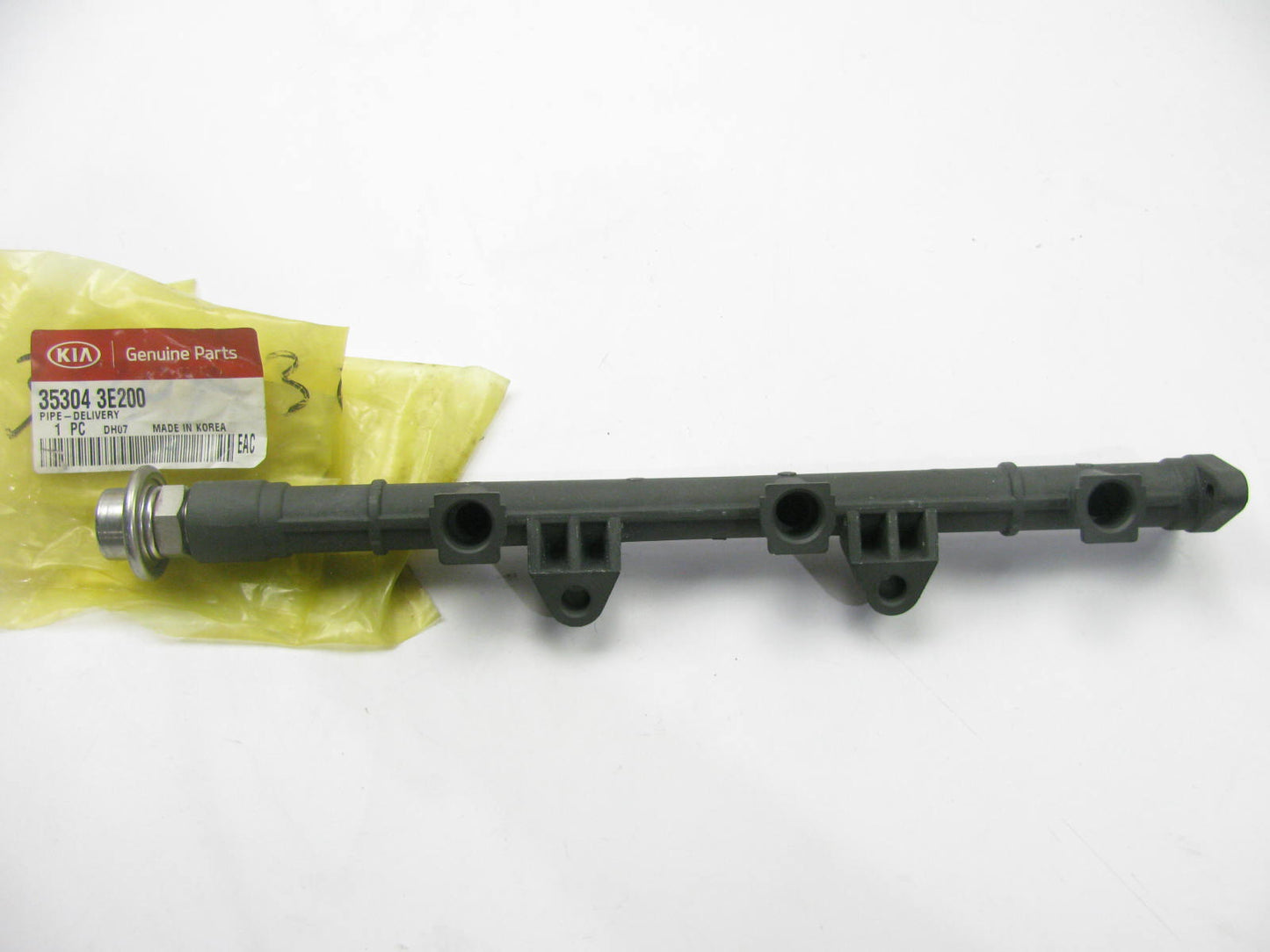 NEW Fuel Rail (Upper) OEM For 07-08 Kia Optima, 07-11 Rondo 2.7L V6 353043E200
