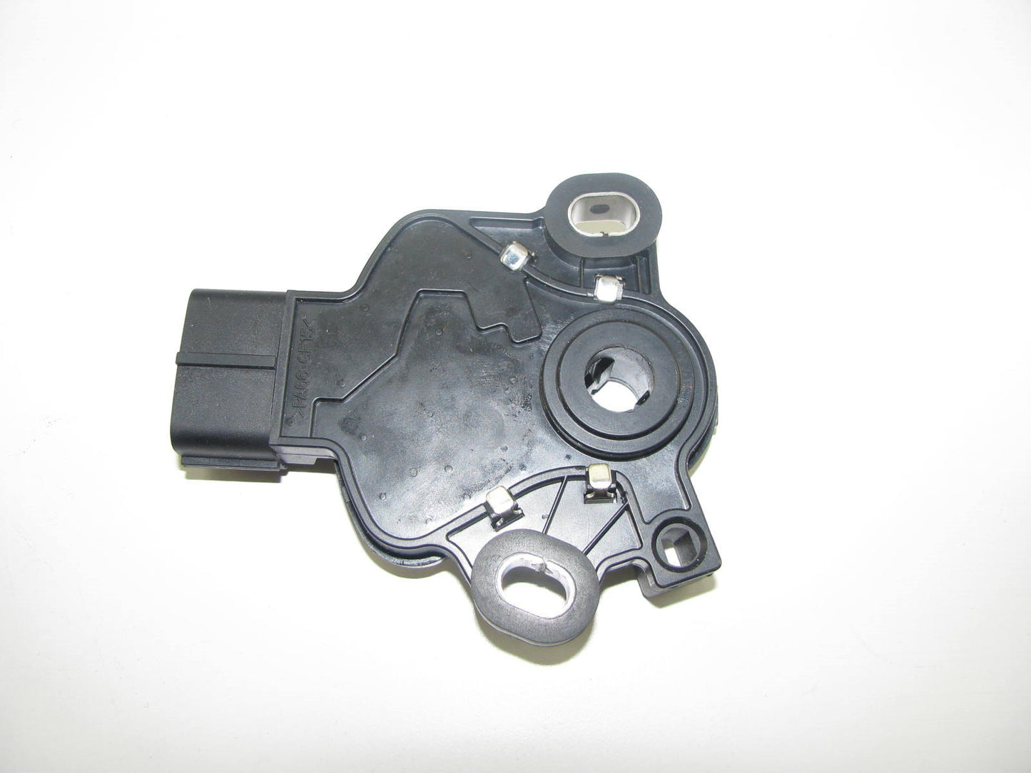 New Genuine Neutral Safety Inhibitor Switch OEM For 2015-17 Kia K900 427004E510
