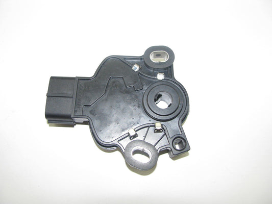 New Genuine Neutral Safety Inhibitor Switch OEM For 2015-17 Kia K900 427004E510