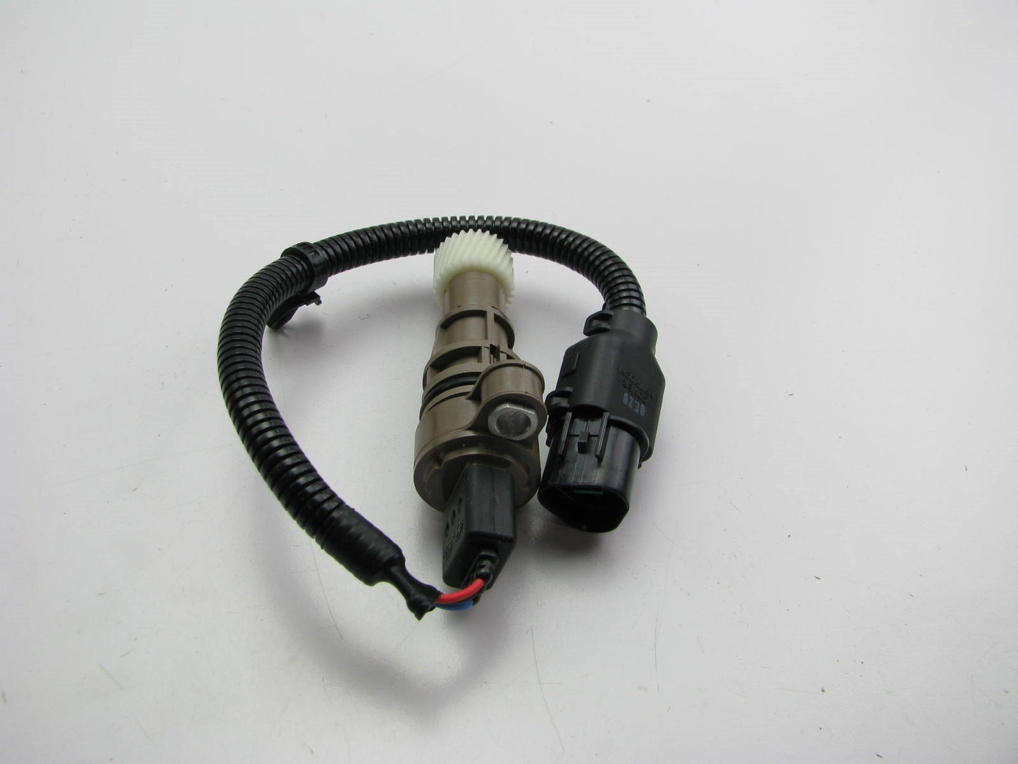 NEW GENUINE Transmission Vehicle Speed Sensor OEM For 2010-2011 Kia Optima M/T