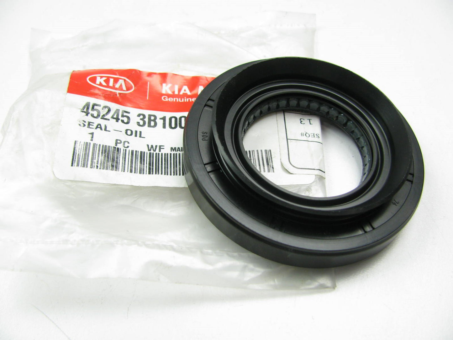 Auto Trans Output Shaft Seal OEM For KIA 452453B100
