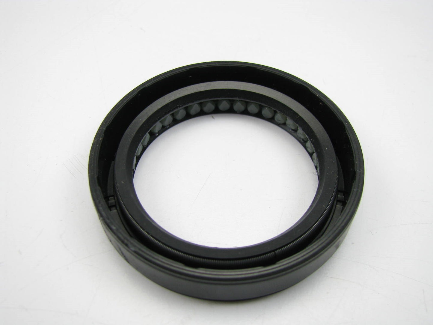 NEW OEM Automatic Transmission Transaxle Box Housing Oil Seal For 05-09 Sorento