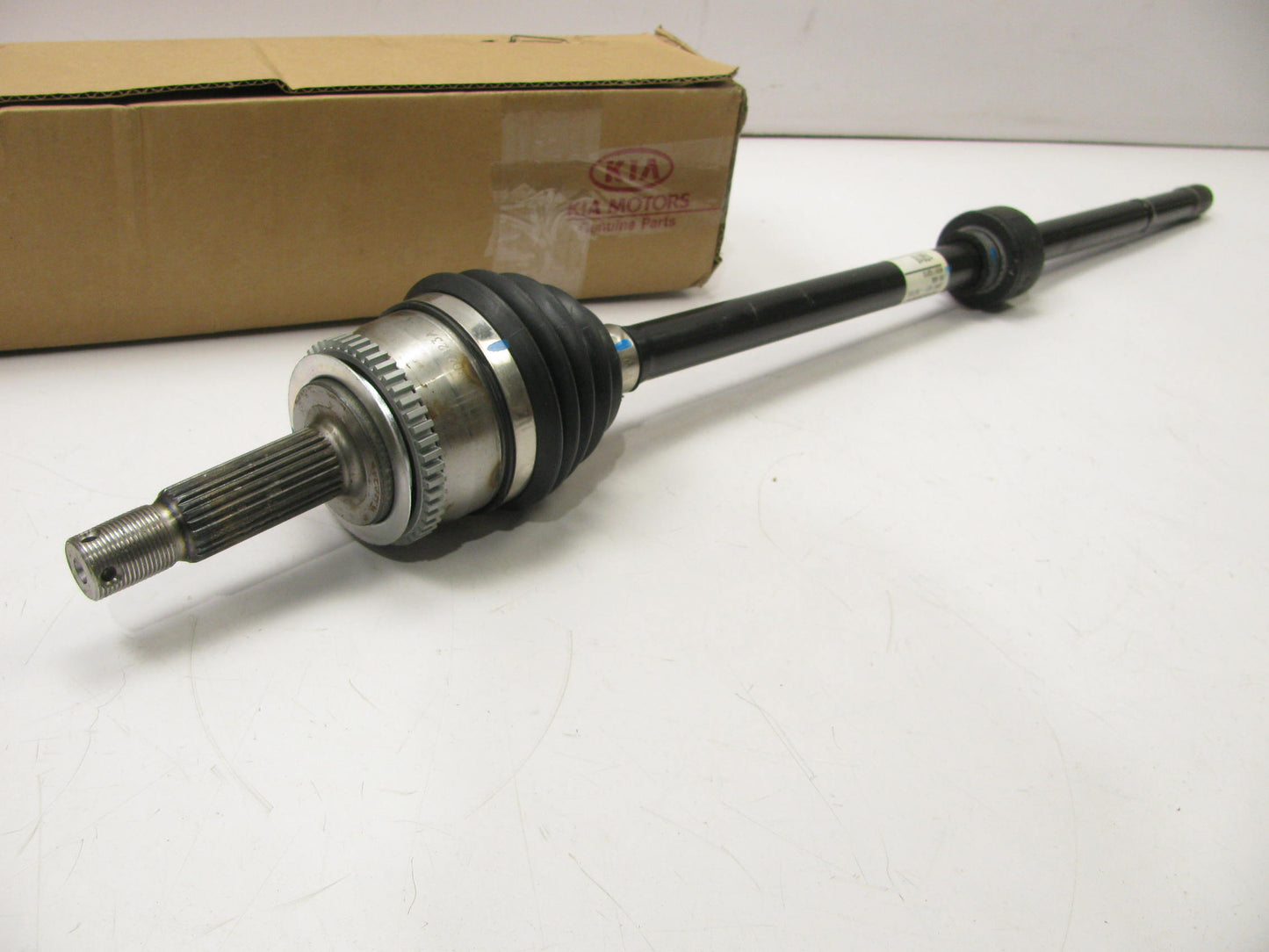 NEW - OEM 495911G010 Front Right Manual Transmission CV Axle For 2006-10 Kia Rio