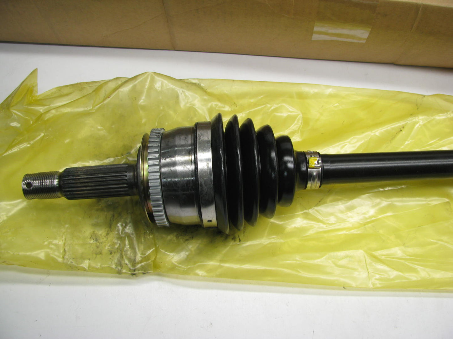 NEW - OEM 495911G110 Front Right Outer Cv Axle Shaft For 2006-2010 Kia Rio