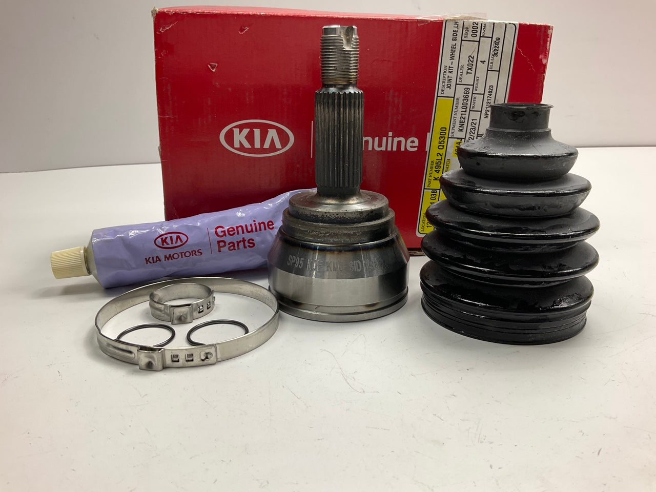 Left Drivers CV Axle Joint Rubber Boot Kit, Wheel Side OEM For 21-24 Seltos AWD