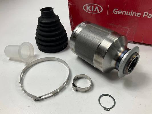 Right CV Axle Joint Kit, Differential Side OEM For 2021-24 Kia Seltos 495R3Q5300
