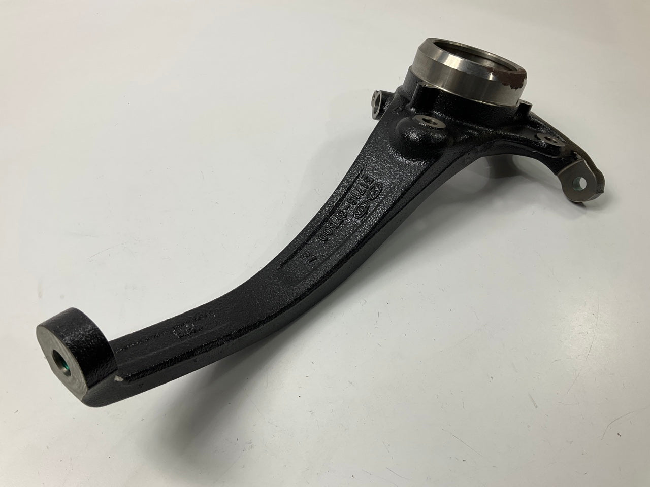 NEW Passenger Right Front Spindle Knuckle OEM For 2007-09 Kia Amanti  517163F600