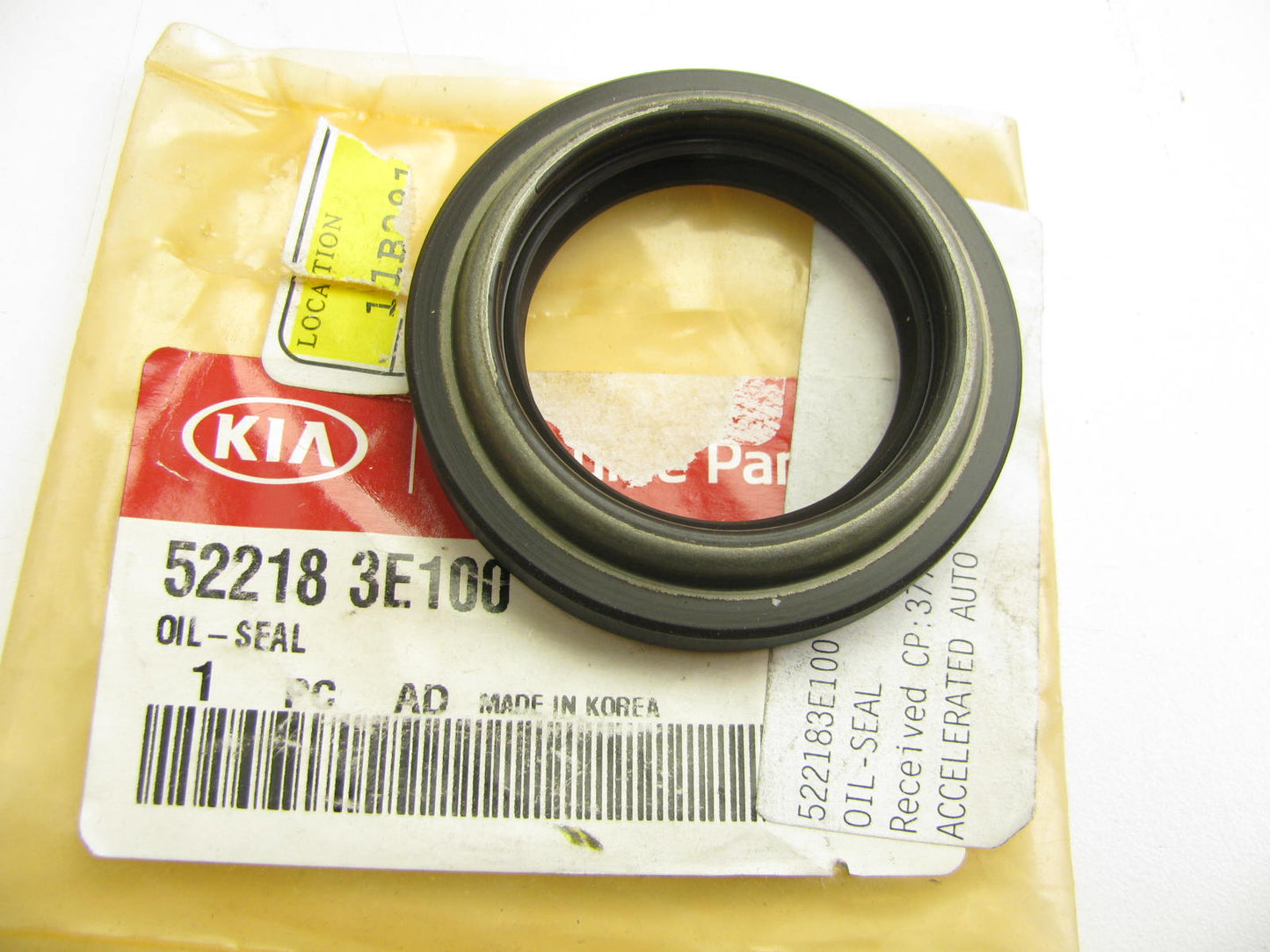 NEW GENUINE Rear Axle Inner Wheel Seal OEM For Kia 522183E100