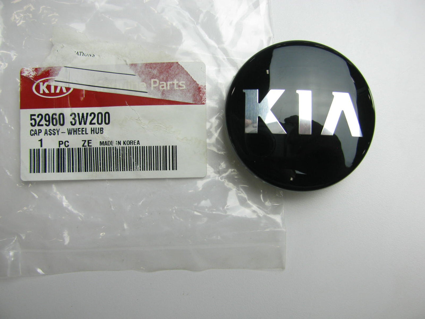 (1) NEW Genuine OEM 529603W200 Wheel Center Cap For KIA