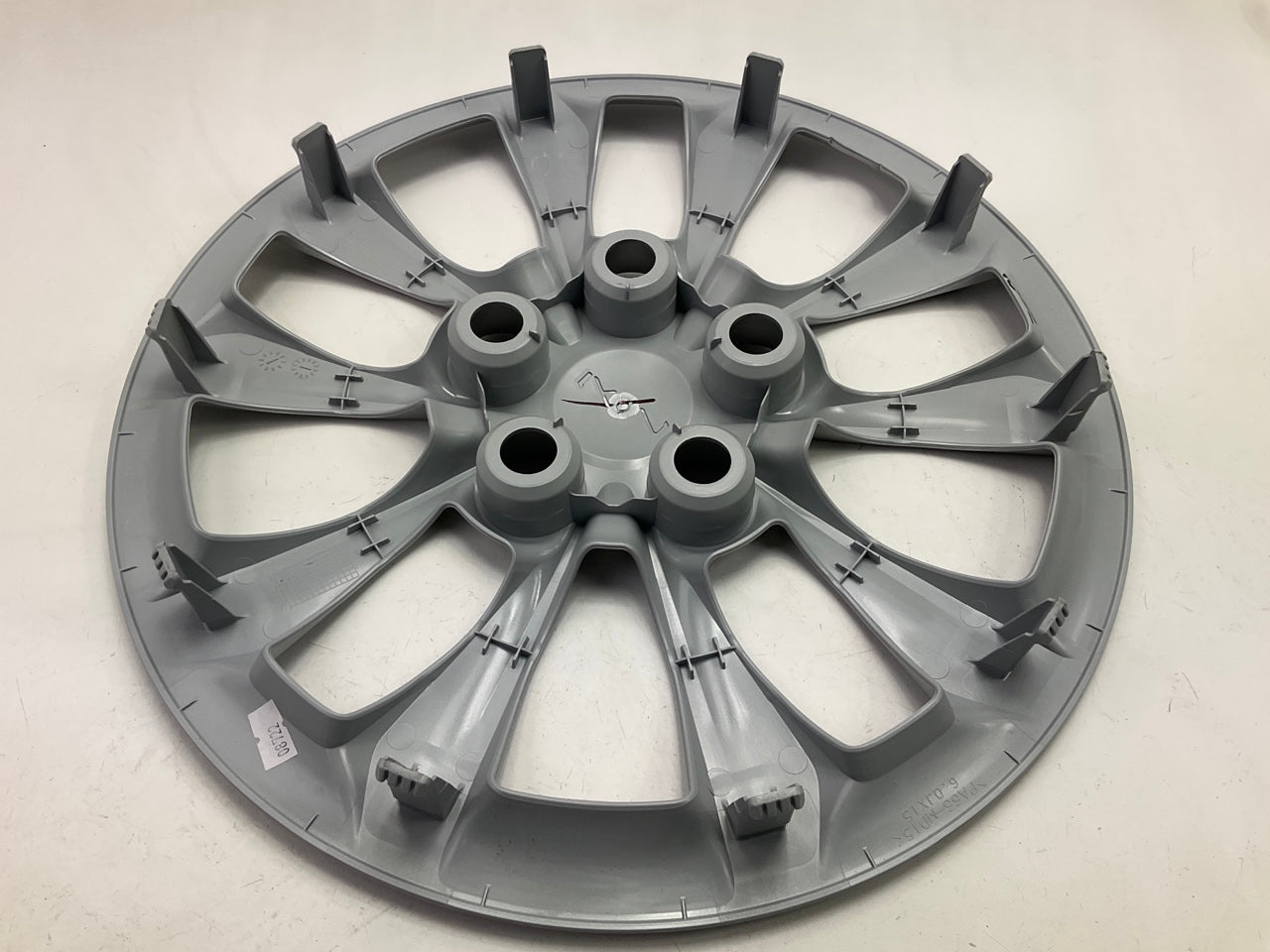 NEW - OEM 52970M7050 Wheel Hub Cap For 2022-2023 Kia Forte