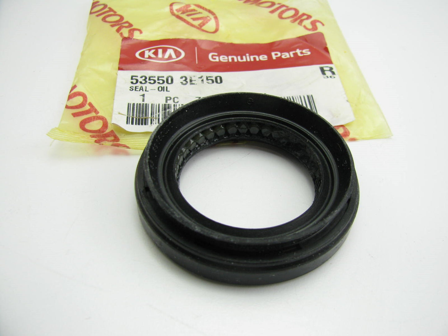 NEW - OEM 535503E150 Front Axle Differential Seal For 2006-2009 KIA Sorento 4WD