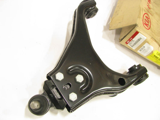 NEW GENUINE Front Lower Passenger Side Control Arm OEM For 2007-2009 Kia Sorento
