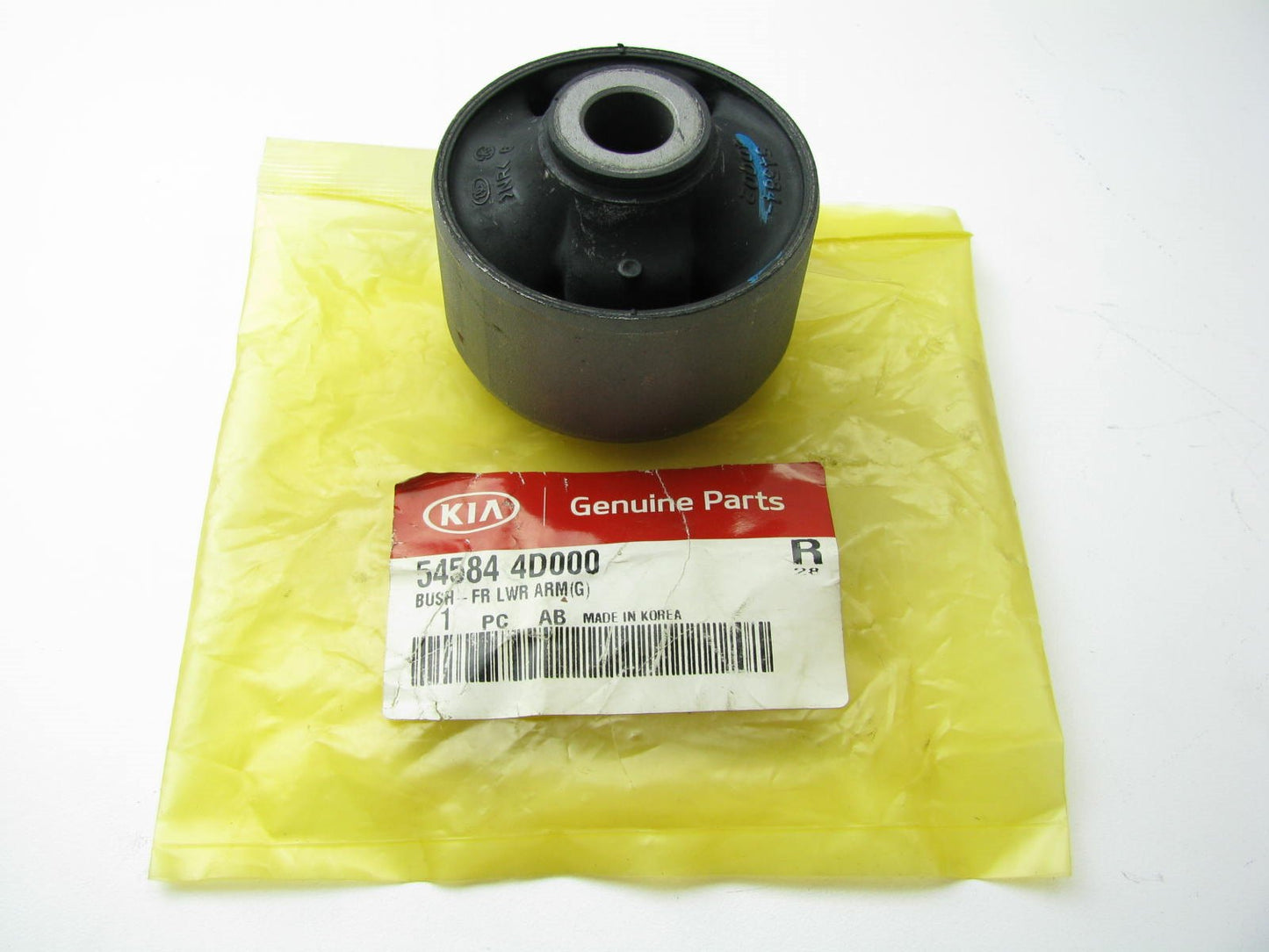 NEW Front Suspension Lower Control Arm Bushing OEM For 2006-12 Sedona 545844D000