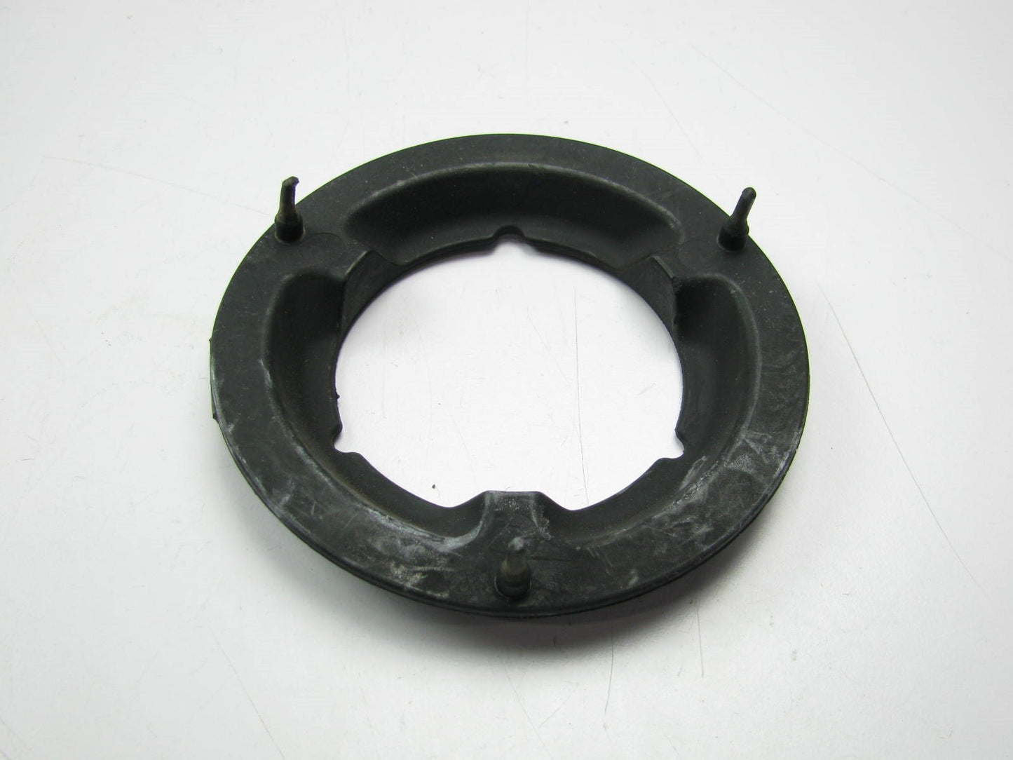 NEW - OEM 182139151512 Front Upper Coil Spring Insulator For Kia