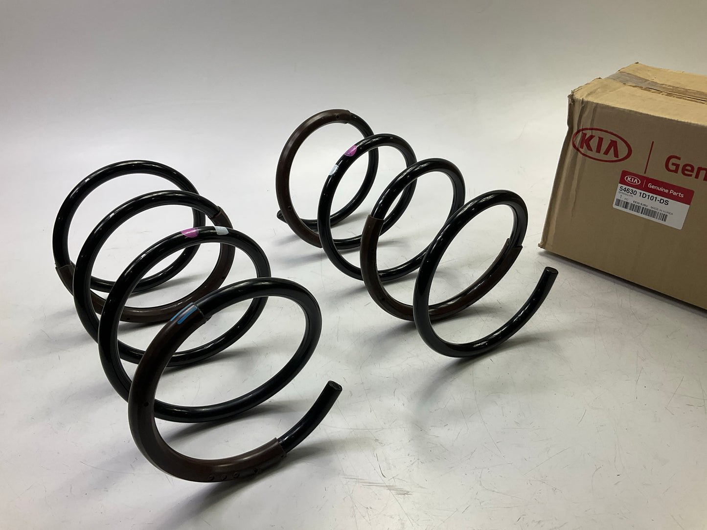 (2) NEW Front Suspension Coil Spring OEM For 2007-10 Kia Rondo 546301D101DS