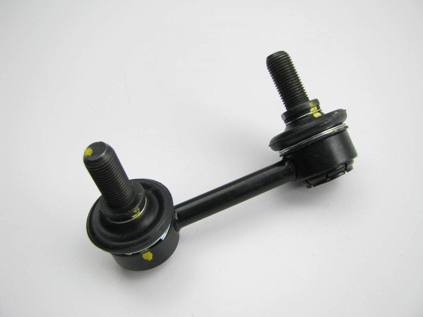 Front Suspension Stabilizer Bar Link Left Drivers Side OEM For 04-06 Kia Sorento