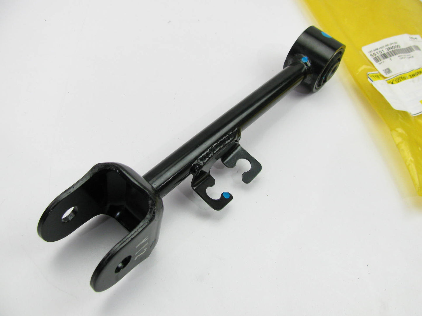 NEW 551013N000 Rear Right Forward Upper Control Arm OEM For 15-17 Kia K900 RWD