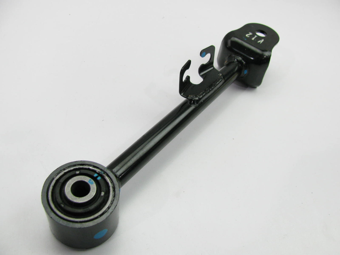 NEW 551013N000 Rear Right Forward Upper Control Arm OEM For 15-17 Kia K900 RWD