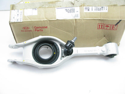 NEW GENUINE REAR LEFT LOWER Control Arm OEM   552103Q155FAS