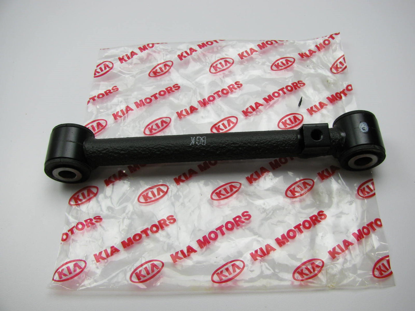 NEW - OEM GENUINE Rear Left Lateral Control Arm For 06-09 Kia Amanti 552503F800