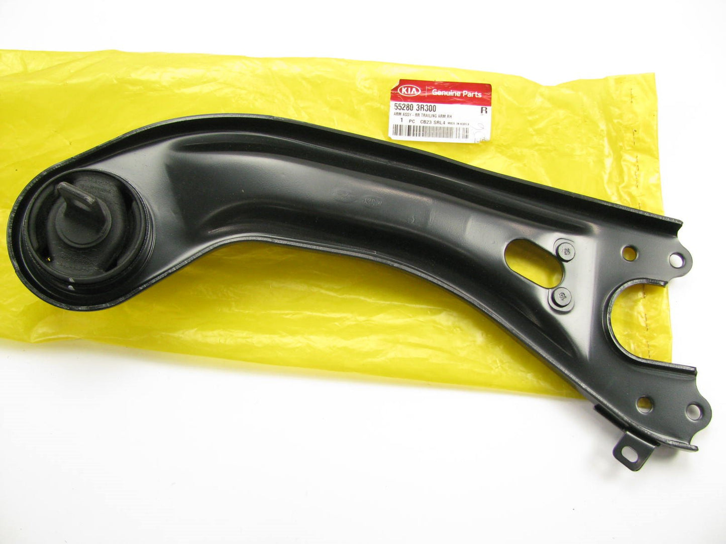 NEW GENUINE Rear Right Suspension Trailing Arm OEM For 13-16 Cadenza 552803R300