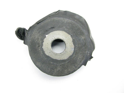 New OEM Rear Suspension Upper Crossmember Bushing Stopper For 04-06 Kia Amanti