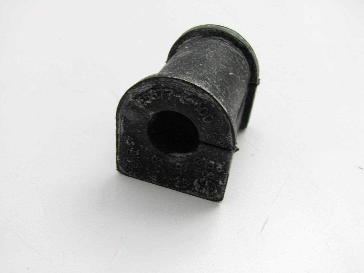 NEW OEM GENUINE Rear Stabilizer Sway Bar Bushing For 04-06 Kia Amanti 555773F100