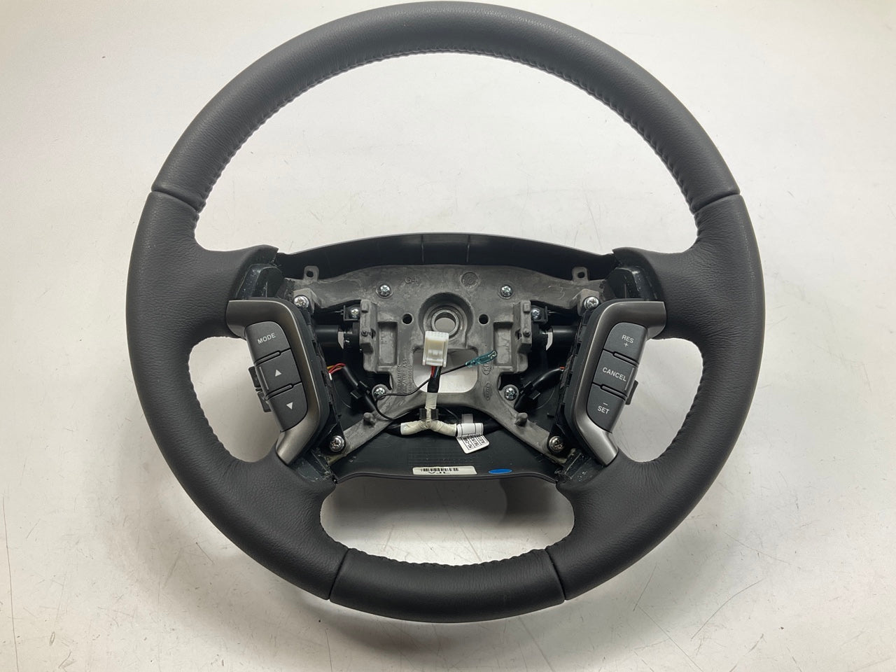 NEW GENUINE - Black LEATHER Steering Wheel OEM For 09-10 Kia Optima 561002G637VA
