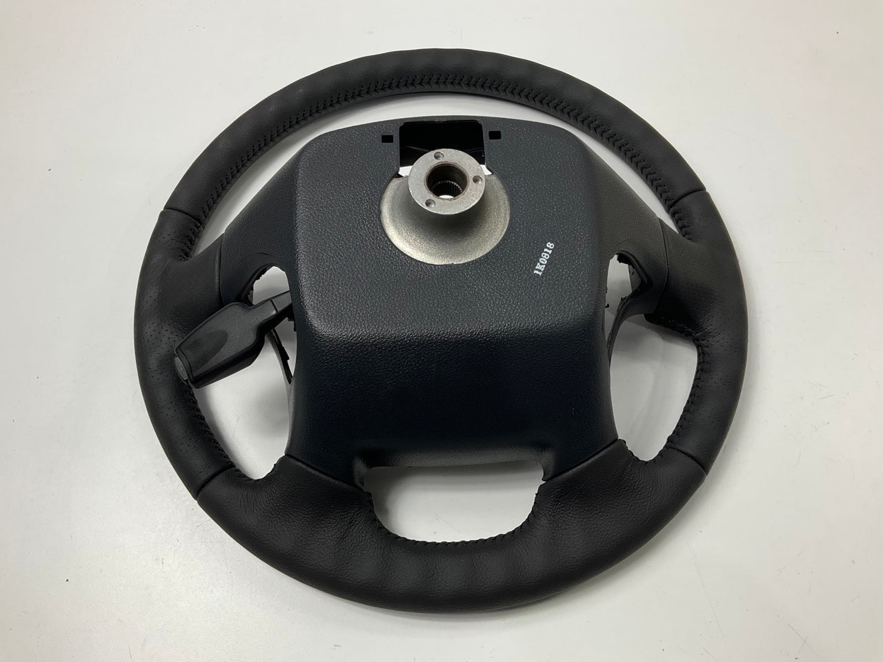 NEW - OEM 561101F290WK Black Leather Steering Wheel For 2005-2010 Kia Sportage