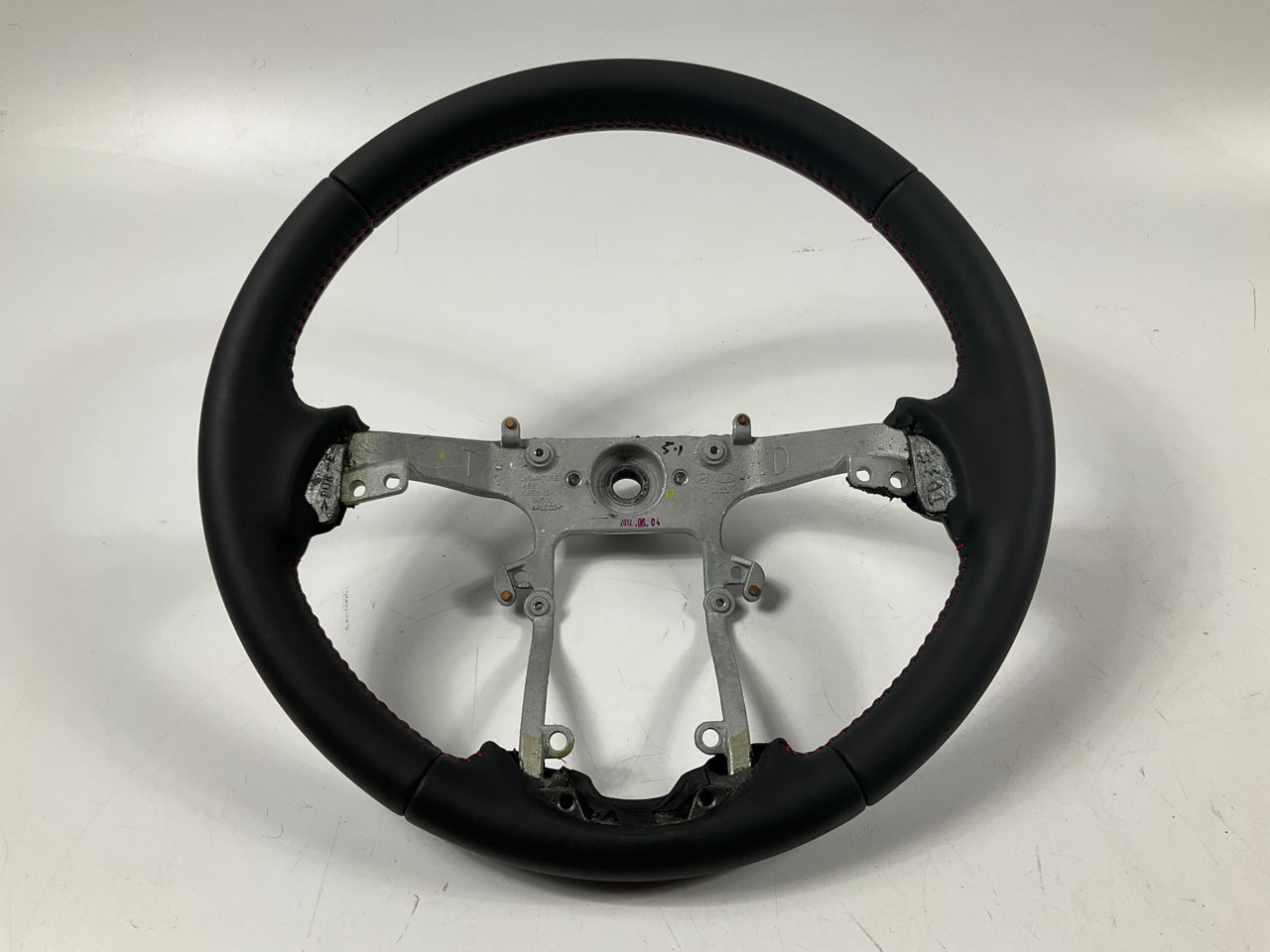 NEW - OEM Steering Wheel Black Leather & Red Stitching For 2010-2013 Kia Forte