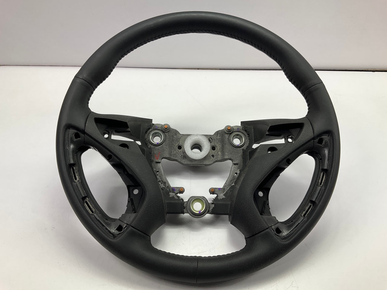 NEW GENUINE Steering Wheel OEM For 2012-2013 Kia Soul 561112K055AYA
