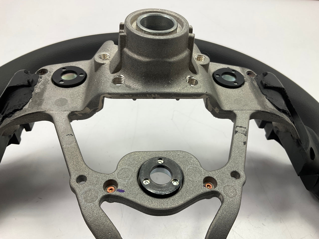 NEW GENUINE Steering Wheel OEM For 2017-2018 Kia Forte 56111A7000D6A