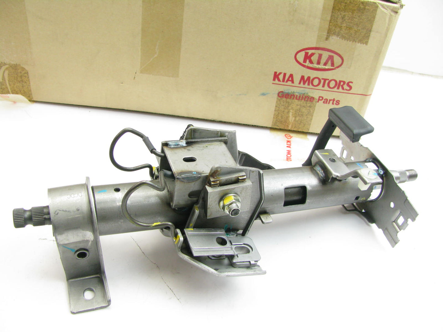 NEW - OEM GENUINE Steering Column For 2006-2010 Kia Optima 563102G200