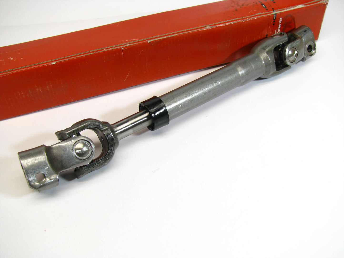 NEW - OEM 564001M000 Lower Steering Universal Joint Shaft For 2009-13 Kia Forte