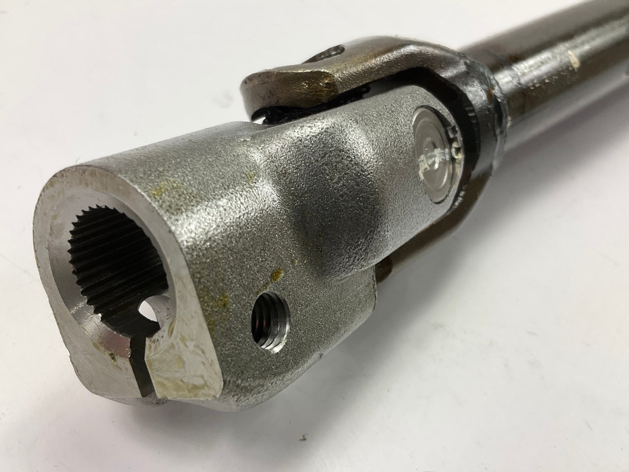 NEW - OEM 56400A9000 Lower Steering Shaft For 2015-2021 Kia Sedona