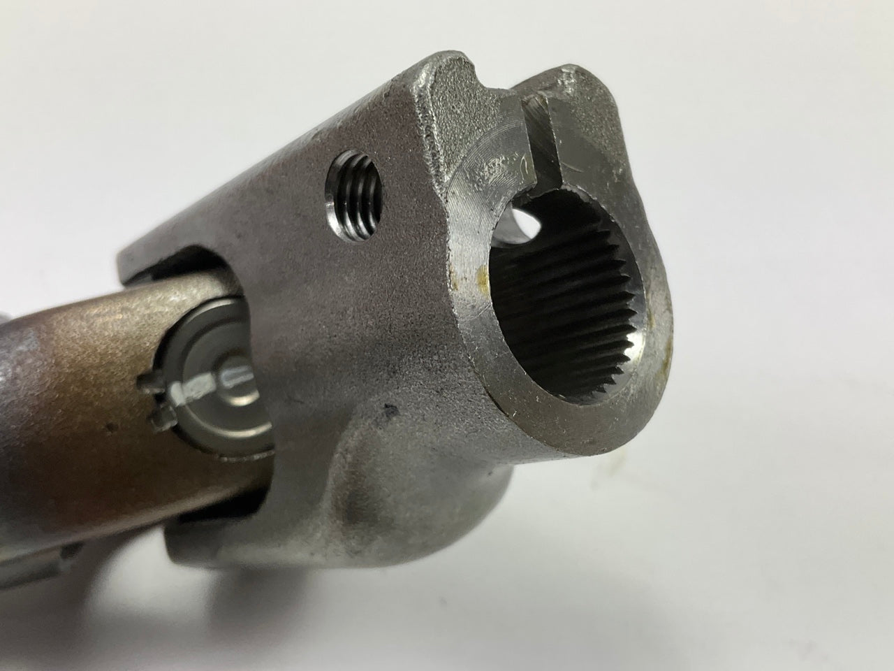 NEW - OEM 56400A9000 Lower Steering Shaft For 2015-2021 Kia Sedona